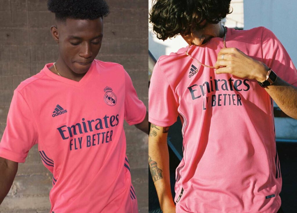 Áo bóng đá clb Real Madrid màu hồng